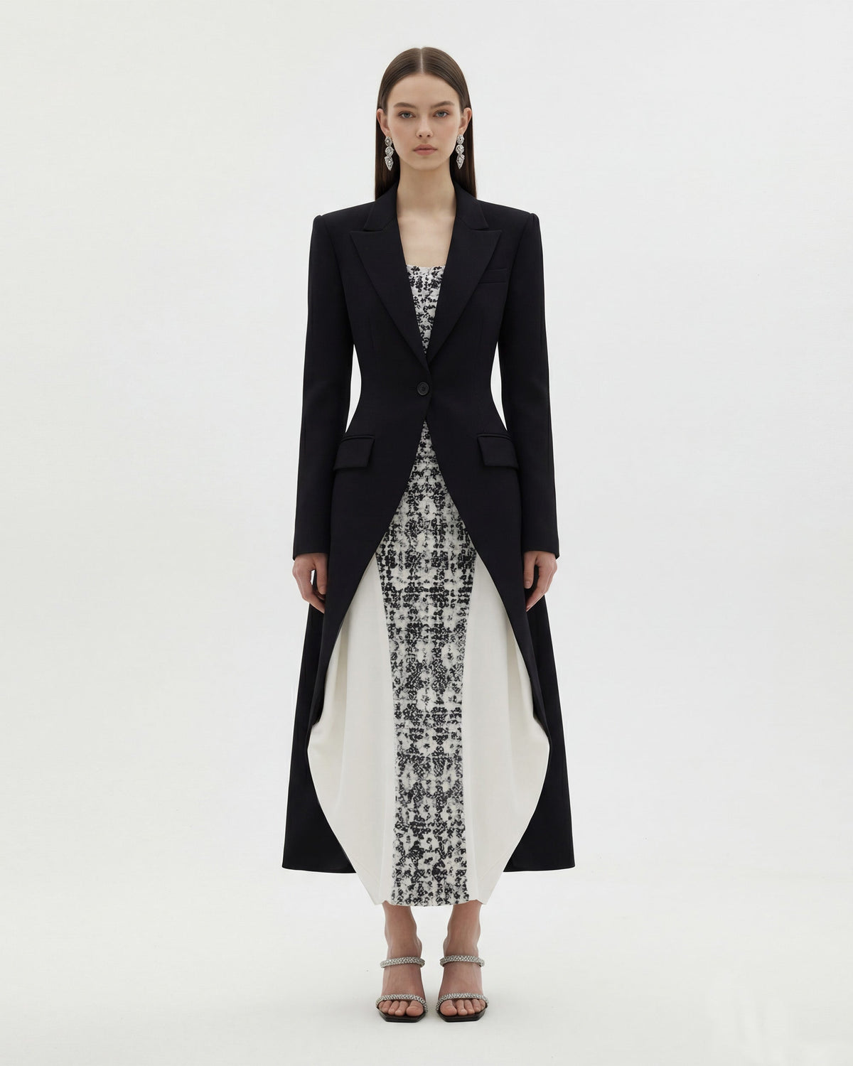 Structured Peak-Lapel Cutaway Maxi Blazer - Black