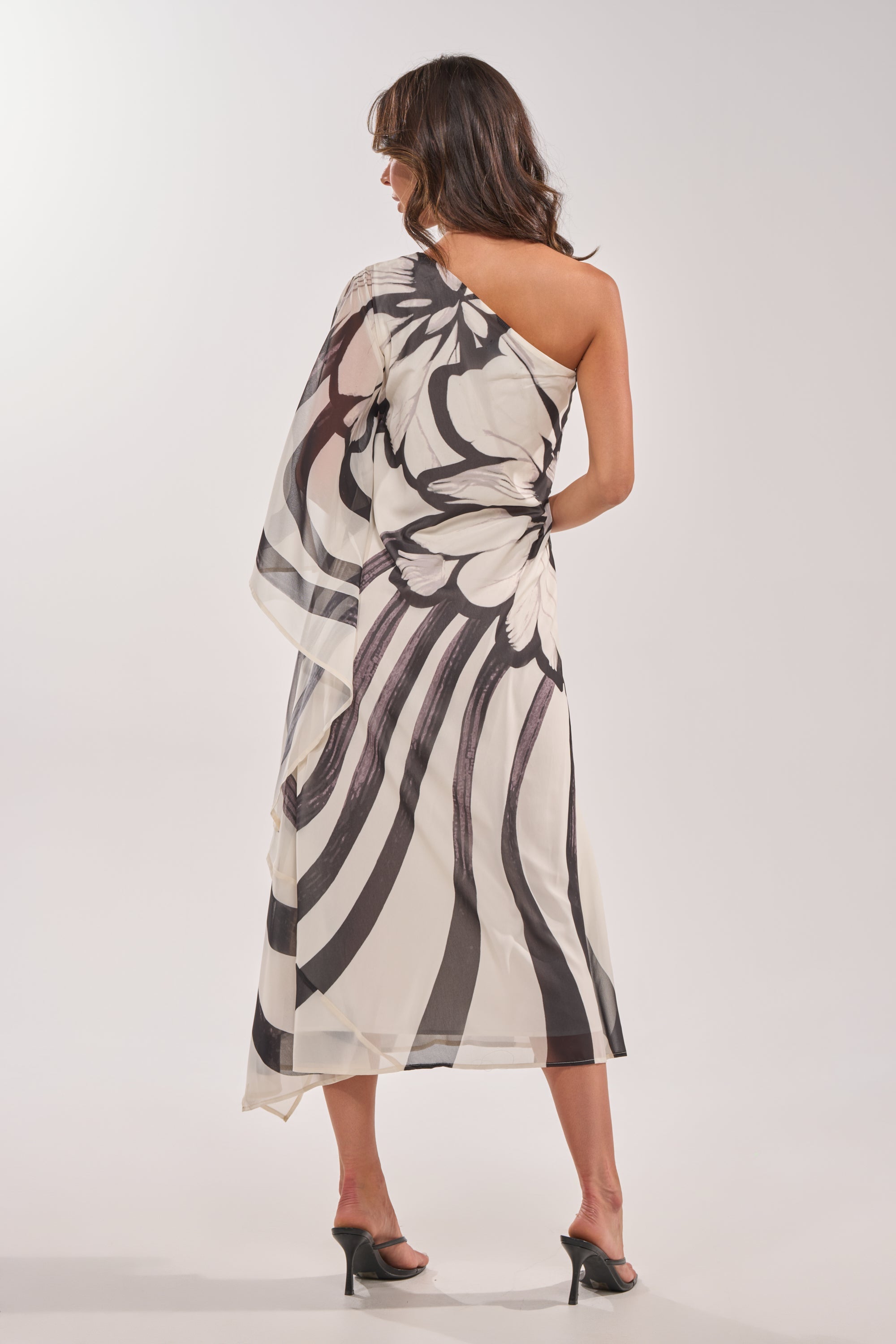 TROPICAL NIGHTS ONE SHOULDER MAXI DRESS